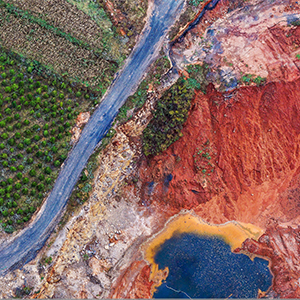 危岩体勘测_300x300